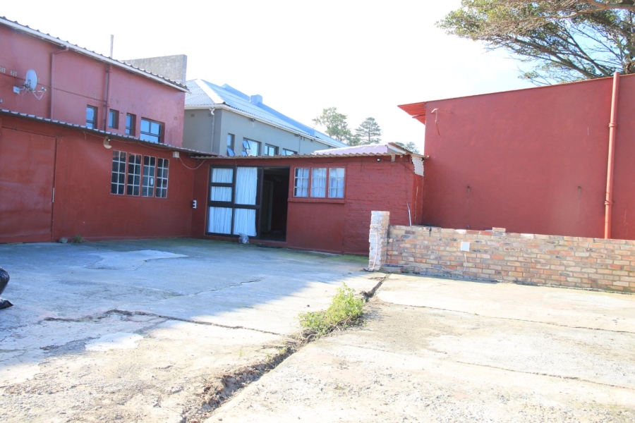 Commercial Property for Sale in West Bank Eastern Cape